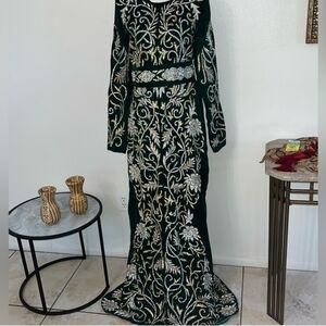 Gorgeous heavily hand applied beaded dark green velvet kaftan/kuftan/thobe dress